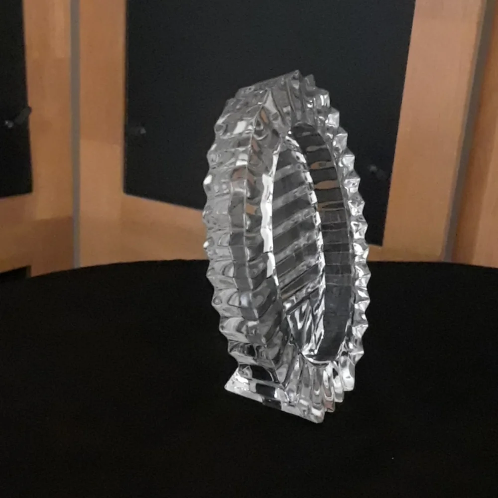 Action mini oval
